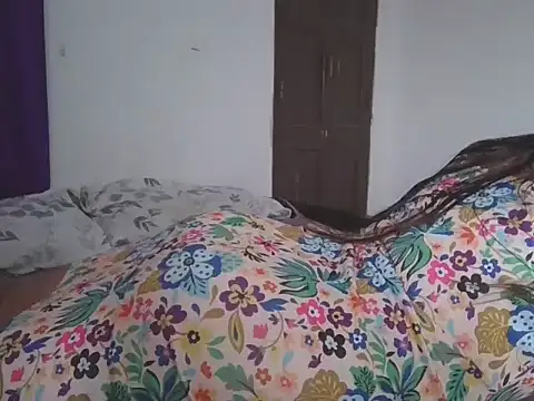 Snapshot of sexy-honey09 chatting on January 2025 11:28:01 AM sexy-honey09 online show from January 2025 11:28:01 AM