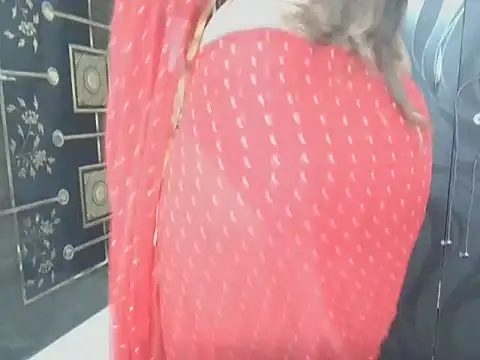 Snapshot of sexy-honey09 chatting on September 2025 09:32:01 AM sexy-honey09 online show from September 2025 09:32:01 AM