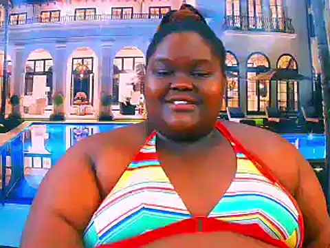 EbonyHotBuns online show from April 2026 06:23:01 PM