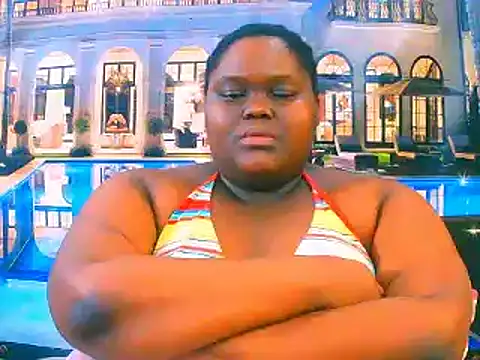 EbonyHotBuns online show from May 2026 10:41:02 PM
