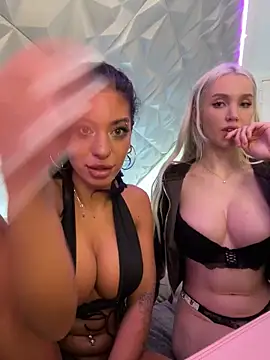 AlyssaHottv  online show from February 2026 07:54:01 PM