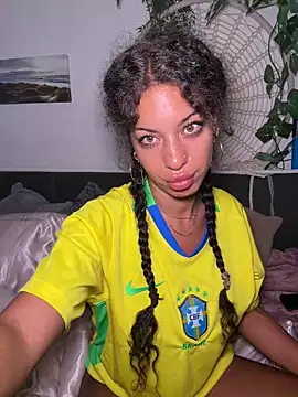 AlyssaHottv  online show from June 2026 09:06:01 PM
