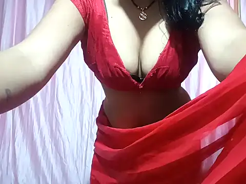 poojaxxx65 online show from January 2025 03:45:01 AM