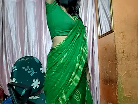 poojaxxx65 online show from November 2025 11:49:02 PM