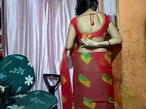 poojaxxx65 online show from November 2025 11:04:02 PM