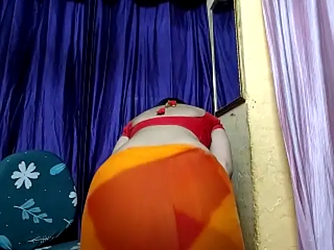 poojaxxx65 online show from June 2026 09:53:02 PM