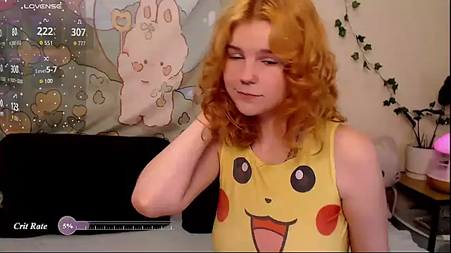 Snapshot of Moona_xx chatting on July 2026 09:50:01 PM Moona xx online show from July 2026 09:50:01 PM