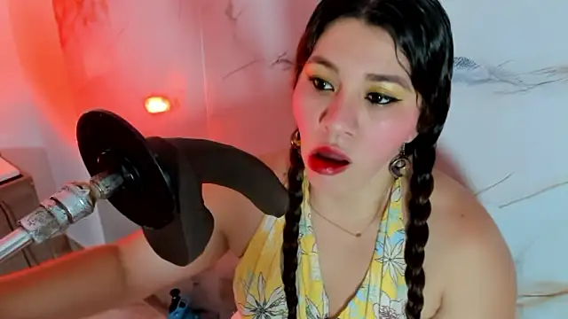 hade cute online show from March 2026 04:15:01 PM