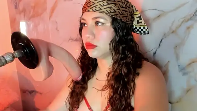 hade cute online show from May 2026 02:24:02 PM