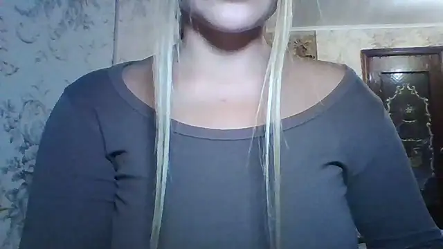 Evasapples online show from July 2026 03:54:02 PM