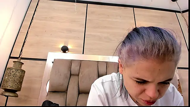 dorothy vegga online show from February 2026 04:00:01 AM