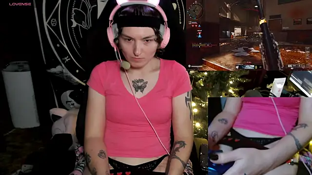 BrandiWRLD 999 online show from December 2024 07:14:02 PM