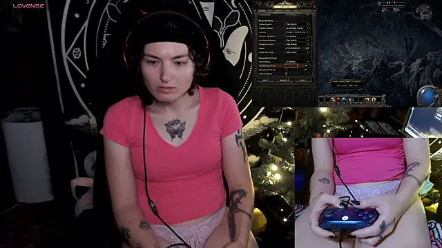 BrandiWRLD 999 online show from December 2024 07:44:01 PM