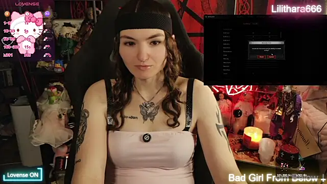 BrandiWRLD 999 online show from April 2026 04:56:02 PM