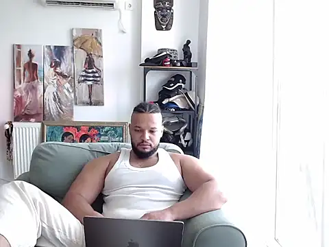 Snapshot of 1LordKingsley chatting on June 2026 07:39:01 AM 1LordKingsley online show from June 2026 07:39:01 AM