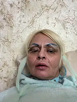 Snapshot of Gardener_of_Illusions chatting on January 2025 08:17:02 PM Gardener of Illusions online show from January 2025 08:17:02 PM