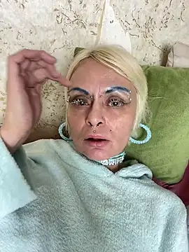 Snapshot of Gardener_of_Illusions chatting on January 2025 02:53:02 AM Gardener of Illusions online show from January 2025 02:53:02 AM