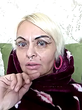 Snapshot of Gardener_of_Illusions chatting on January 2025 03:47:02 PM Gardener of Illusions online show from January 2025 03:47:02 PM