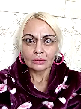 Snapshot of Gardener_of_Illusions chatting on January 2025 06:50:01 PM Gardener of Illusions online show from January 2025 06:50:01 PM