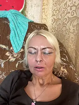 Snapshot of Gardener_of_Illusions chatting on February 2025 04:05:01 AM Gardener of Illusions online show from February 2025 04:05:01 AM