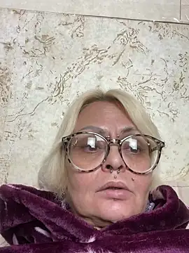 Snapshot of Gardener_of_Illusions chatting on February 2025 02:50:02 AM Gardener of Illusions online show from February 2025 02:50:02 AM