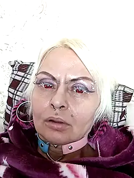 Snapshot of Gardener_of_Illusions chatting on February 2025 04:56:02 PM Gardener of Illusions online show from February 2025 04:56:02 PM