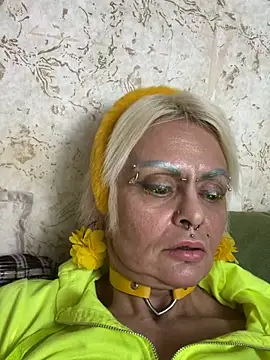 Snapshot of Gardener_of_Illusions chatting on February 2025 12:45:02 PM Gardener of Illusions online show from February 2025 12:45:02 PM