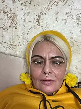 Snapshot of Gardener_of_Illusions chatting on March 2025 10:16:02 PM Gardener of Illusions online show from March 2025 10:16:02 PM