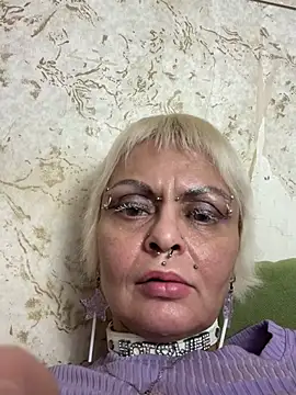 Snapshot of Gardener_of_Illusions chatting on March 2025 03:40:01 PM Gardener of Illusions online show from March 2025 03:40:01 PM