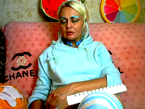 Snapshot of Gardener_of_Illusions chatting on September 2025 12:27:02 PM Gardener of Illusions online show from September 2025 12:27:02 PM