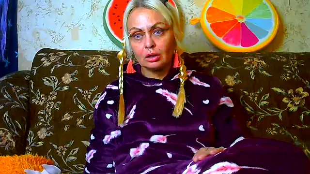 Snapshot of Gardener_of_Illusions chatting on September 2025 03:57:01 PM Gardener of Illusions online show from September 2025 03:57:01 PM