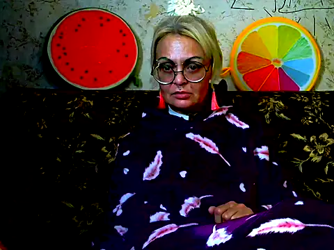 Snapshot of Gardener_of_Illusions chatting on October 2025 07:03:02 PM Gardener of Illusions online show from October 2025 07:03:02 PM