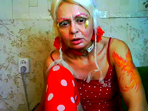 Gardener of Illusions online show from November 2025 10:53:02 PM