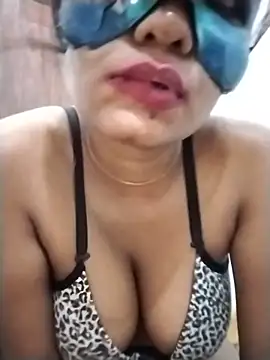 Zaraangle online show from June 2026 05:06:01 PM