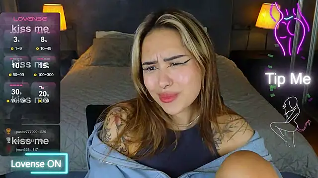 baby  kim online show from November 2025 07:52:01 AM