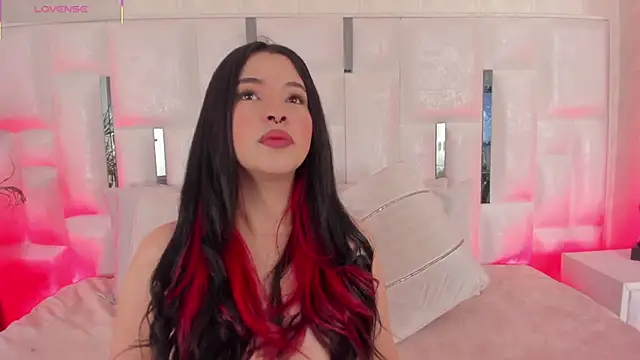 Snapshot of im_nika_ chatting on December 2025 12:47:01 PM im nika online show from December 2025 12:47:01 PM