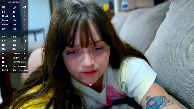 princess emily4723 online show from April 2026 03:00:02 AM