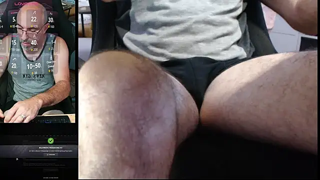 Snapshot of Crosss-23cm chatting on September 2025 04:31:02 PM Crosss-23cm online show from September 2025 04:31:02 PM