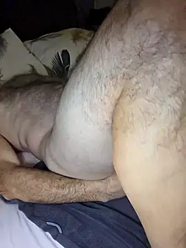 Snapshot of Crosss-23cm chatting on February 2026 09:59:02 PM Crosss-23cm online show from February 2026 09:59:02 PM