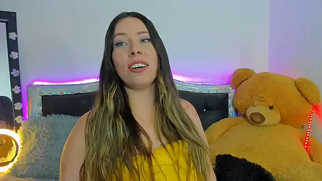 JanneKim online show from December 2024 07:03:02 PM