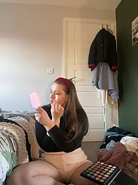 Krystal Tx online show from March 2025 12:56:02 PM