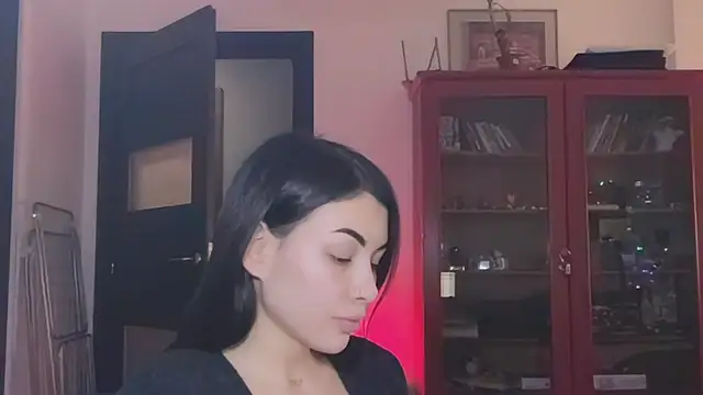 Snapshot of valorant_girl chatting on February 2025 09:02:01 PM valorant girl online show from February 2025 09:02:01 PM