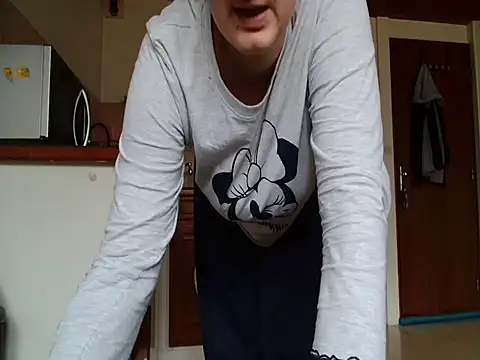 Lauzo21 online show from February 2026 07:29:02 AM