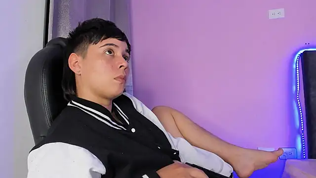 AbbySmiitth  online show from January 2025 06:12:02 PM