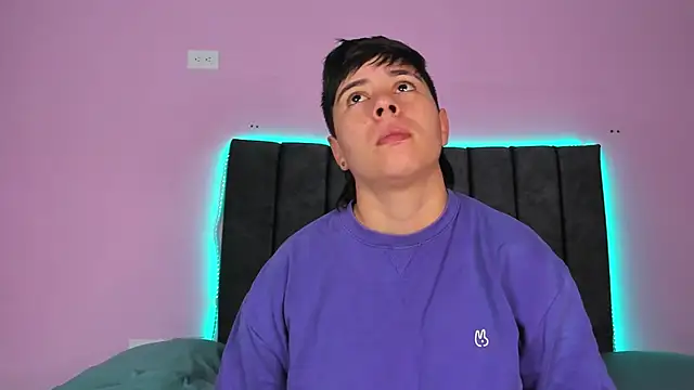 AbbySmiitth  online show from January 2025 12:13:02 PM