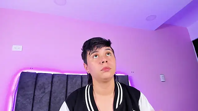 AbbySmiitth  online show from January 2025 06:24:02 PM