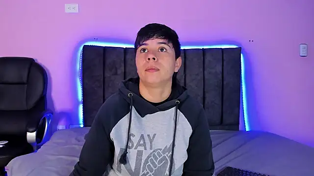 AbbySmiitth  online show from January 2025 12:20:02 PM