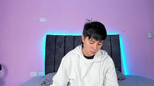 AbbySmiitth  online show from January 2025 12:26:02 PM