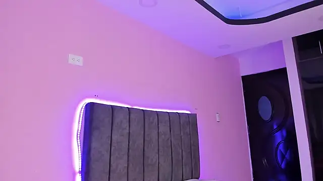 AbbySmiitth  online show from January 2025 03:26:02 PM