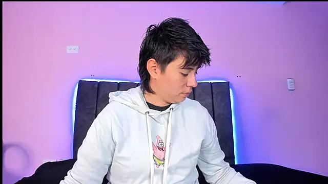 AbbySmiitth  online show from February 2025 12:22:02 PM